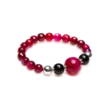 Fuchsia agate bracelet.